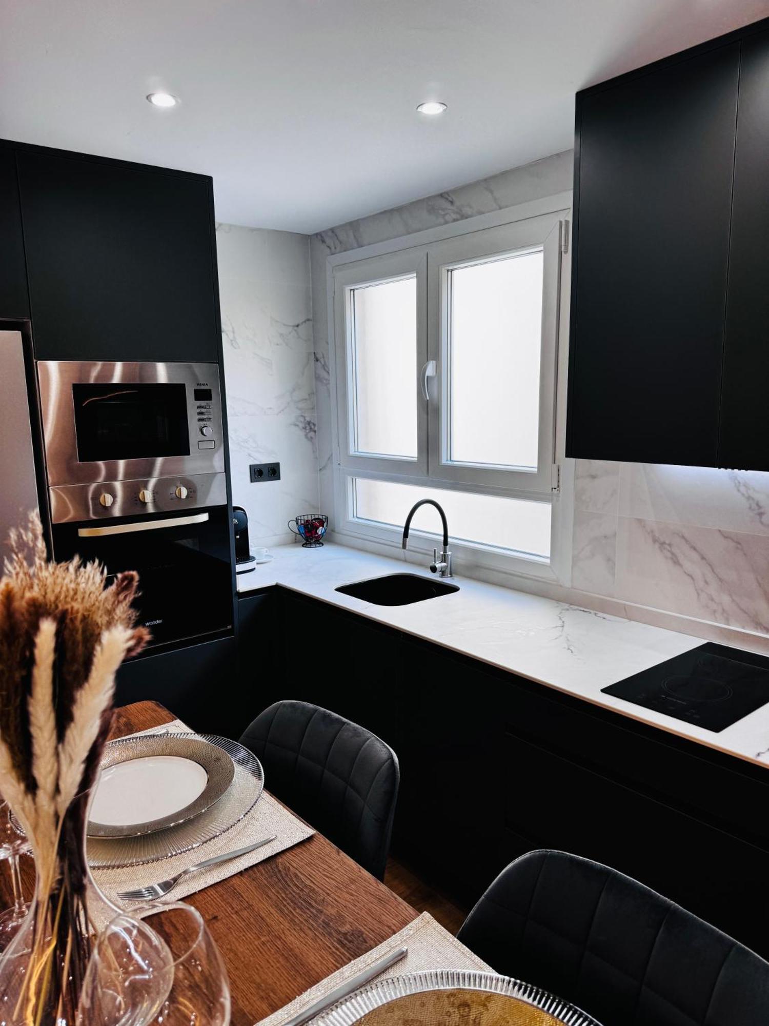 Apartamento La Plaza Del Pilar Zaragoza Exterior foto