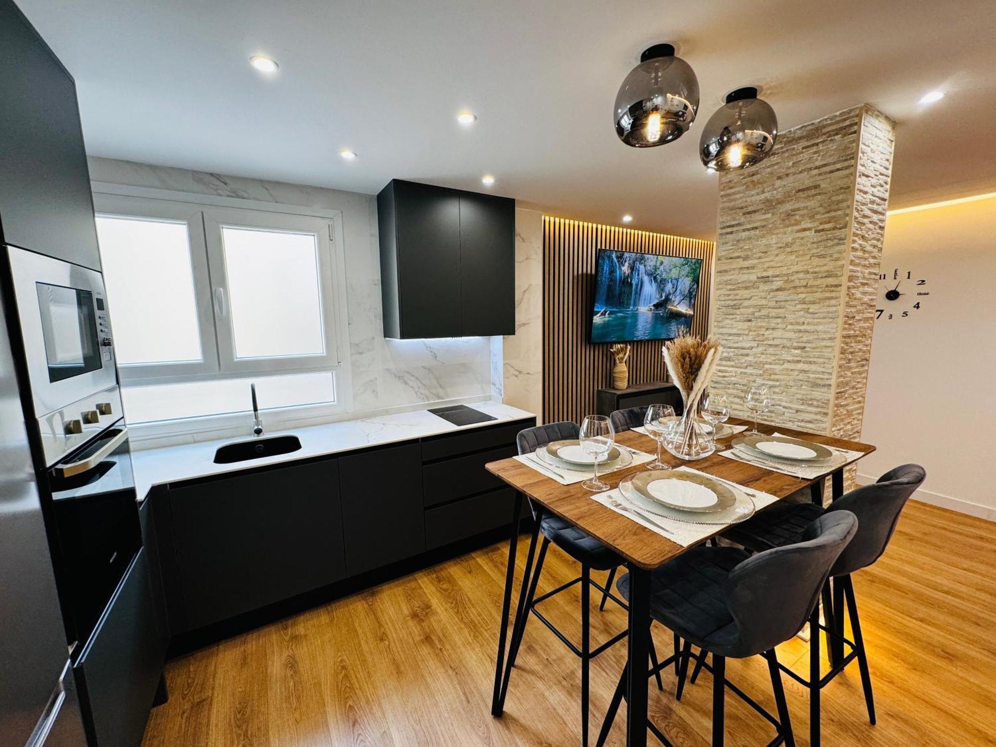 Apartamento La Plaza Del Pilar Zaragoza Exterior foto
